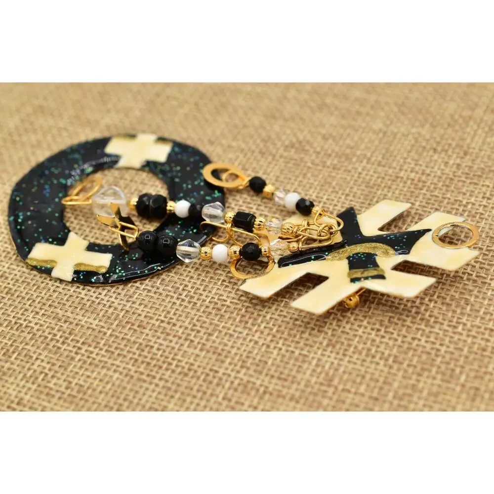 Lunch at The Ritz Vintage Tic Tac Toe Brooch XO Dangle Rare Signed 1980s BinBK